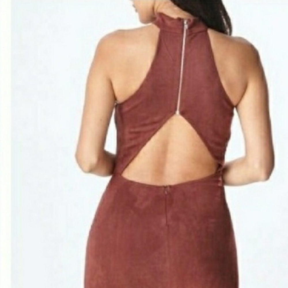 Redwoods Cellars Choker Dress - Picture 1 of 3